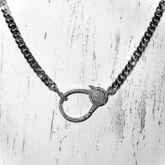 Silver heart necklace can be worn with or without the pendant. SEE ALL PICS - Picture 5 of 9